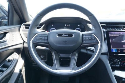 2025 Jeep Grand Cherokee L Limited 4x4