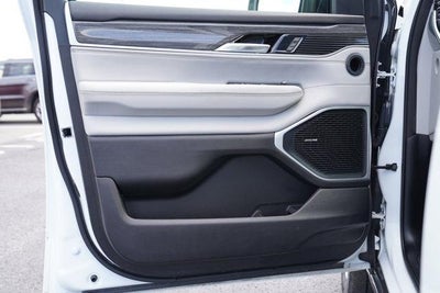 2022 Jeep Wagoneer Series II 4x4