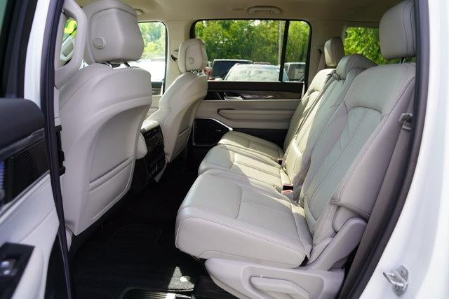 2022 Jeep Wagoneer Series II 4x4
