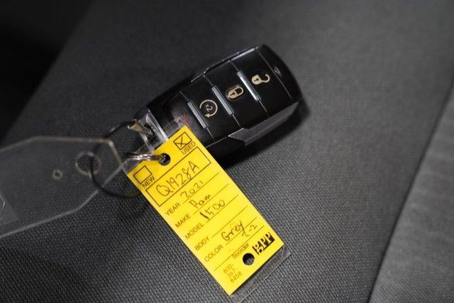 2021 RAM 1500 Big Horn 4x4 Quad Cab 6'4" Box