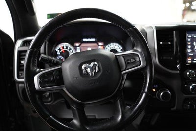 2020 RAM 1500 Laramie 4x4 Crew Cab 5'7" Box