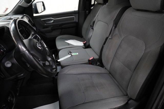 2020 RAM 1500 Laramie 4x4 Crew Cab 5'7" Box