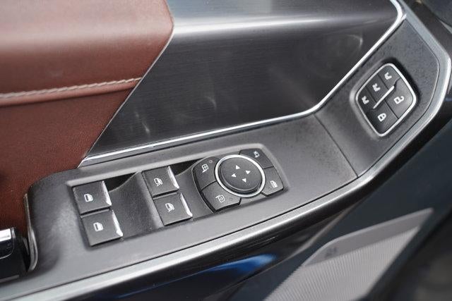 2021 Ford F-150 LARIAT 4WD SuperCrew 5.5' Box