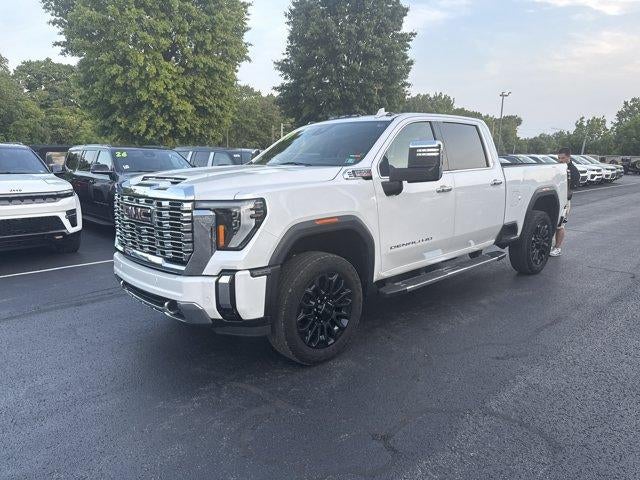 2024 GMC Sierra 2500 HD Crew Cab Standard Box 4-Wheel Drive Denali