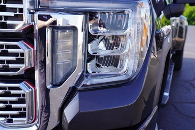 2020 GMC Sierra 3500HD Crew Cab Long Box 4-Wheel Drive Denali