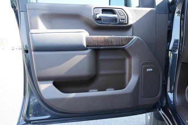 2020 GMC Sierra 3500HD Crew Cab Long Box 4-Wheel Drive Denali