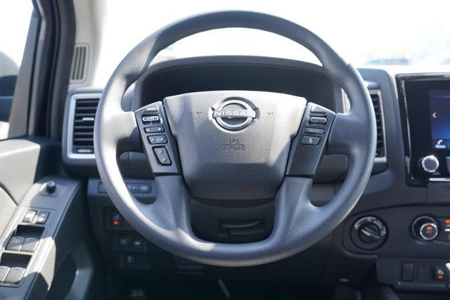 2024 Nissan Frontier Crew Cab 4x4 SV