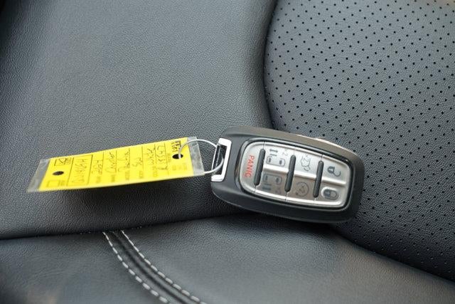 2024 Chrysler Pacifica Touring L FWD