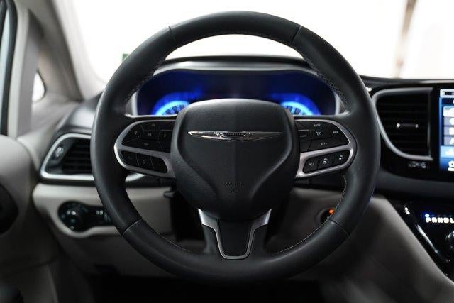 2024 Chrysler Pacifica Touring L FWD