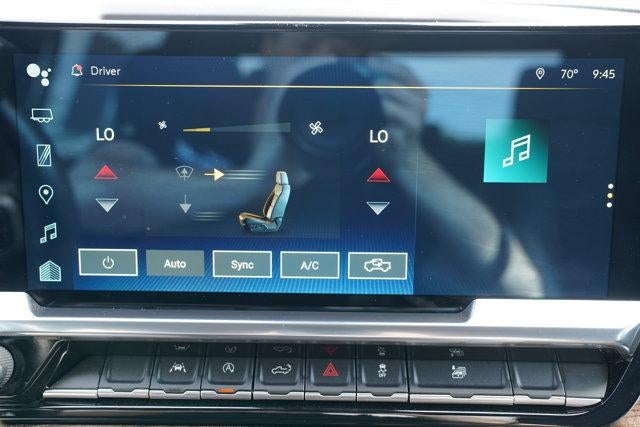 2023 Chevrolet Silverado 1500 Crew Cab Short Box 4-Wheel Drive LT 2FL