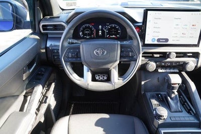 2025 Toyota Tacoma 4WD 4WD TRD Sport Double Cab 5' Bed AT (Natl)