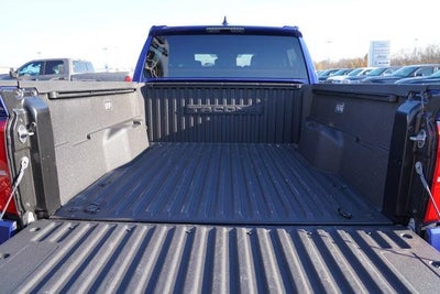 2025 Toyota Tacoma 4WD 4WD TRD Sport Double Cab 5' Bed AT (Natl)