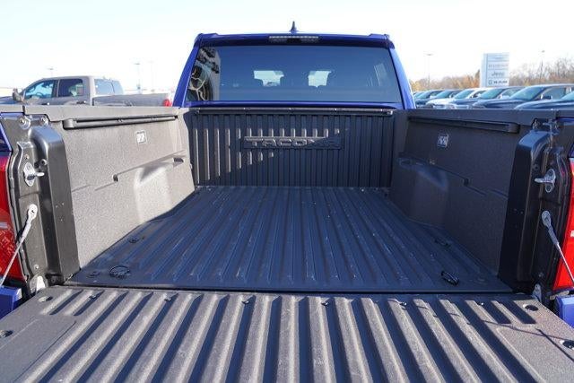 2025 Toyota Tacoma 4WD 4WD TRD Sport Double Cab 5' Bed AT (Natl)