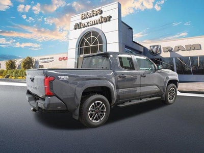 2024 Toyota Tacoma 4WD 4WD TRD Sport Double Cab 5' Bed AT (Natl)