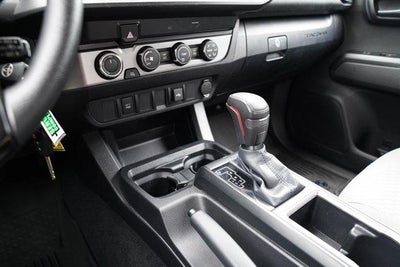 2022 Toyota Tacoma 4WD 4WD SR Access Cab 6' Bed I4 AT (SE)