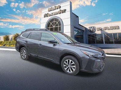 2025 Subaru Outback Premium AWD