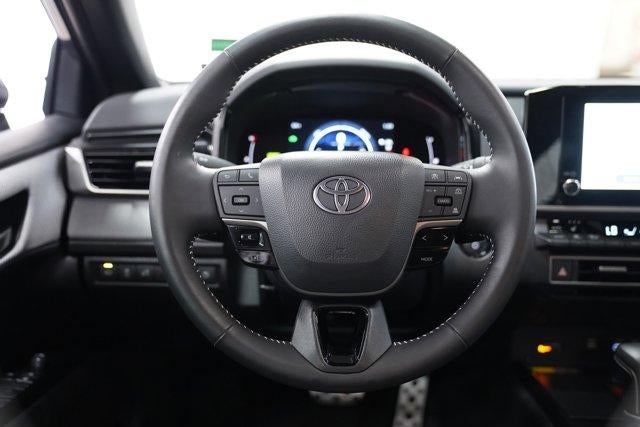 2026 Toyota Camry SE AWD (Natl)