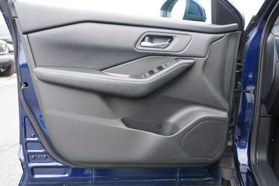 2025 Nissan Rogue AWD SV