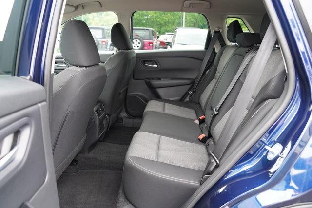 2025 Nissan Rogue AWD SV