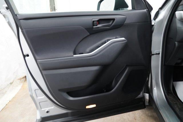 2024 Toyota Highlander XLE AWD (Natl)