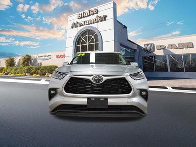 2024 Toyota Highlander XLE AWD (Natl)