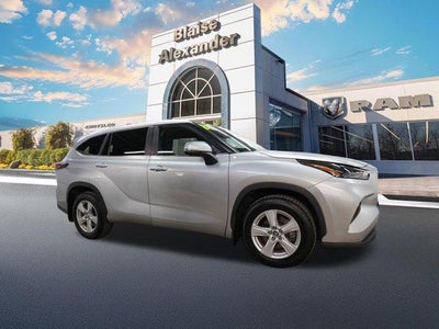 2024 Toyota Highlander XLE AWD (Natl)