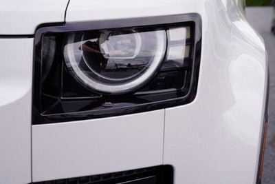 2026 Land Rover Defender 110 P300 S