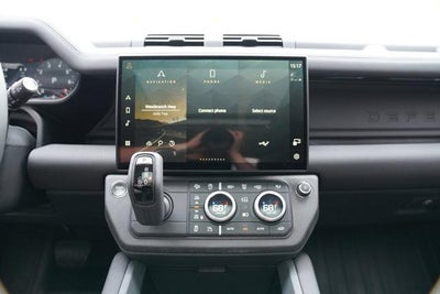 2026 Land Rover Defender 110 P300 S