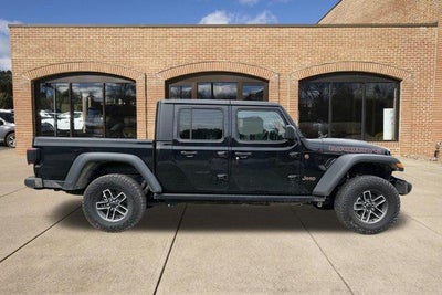 2026 Jeep Gladiator Mojave 4x4