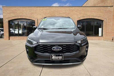 2025 Ford Escape ST-Line Select AWD
