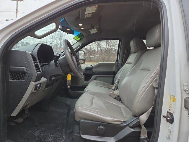 2018 Ford Super Duty F-350 SRW XL 4WD Crew Cab 6.75' Box