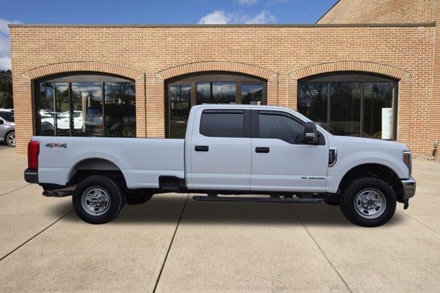 2018 Ford Super Duty F-350 SRW XL 4WD Crew Cab 6.75' Box
