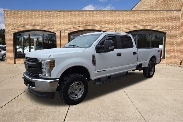 2018 Ford Super Duty F-350 SRW XL 4WD Crew Cab 6.75' Box