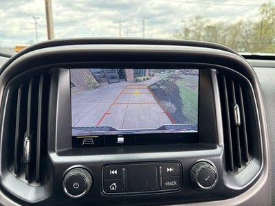2021 GMC Canyon Crew Cab Short Box 4-Wheel Drive AT4 w/Leather