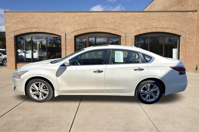 2015 Nissan Altima 4dr Sdn I4 2.5 SV