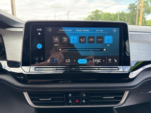 2026 Volkswagen Atlas Cross Sport 2.0T SE w/Technology 4MOTION