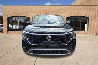 2026 Volkswagen Atlas Cross Sport 2.0T SE w/Technology 4MOTION