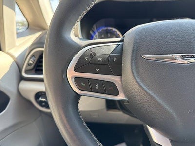 2024 Chrysler Pacifica Touring L FWD