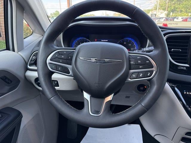 2023 Chrysler Pacifica Touring L FWD