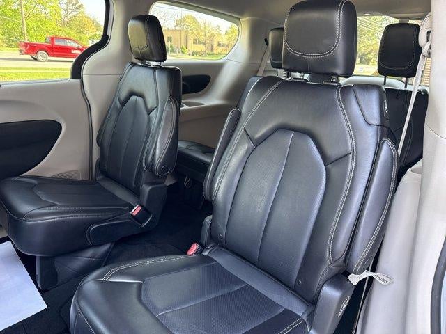 2023 Chrysler Pacifica Touring L FWD
