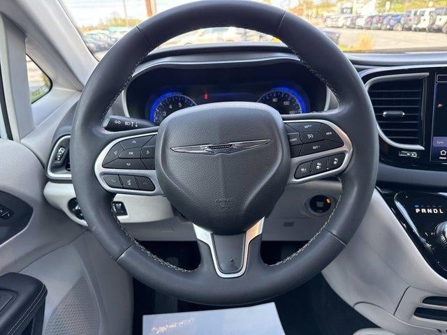 2023 Chrysler Pacifica Touring L FWD