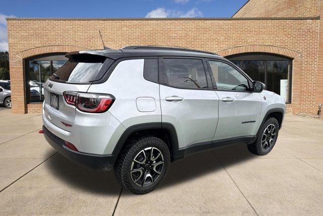 2025 Jeep Compass Trailhawk 4x4