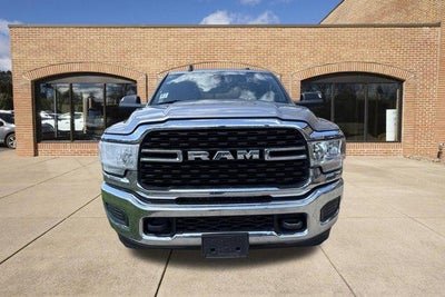 2022 RAM 2500 Big Horn 4x4 Crew Cab 8' Box