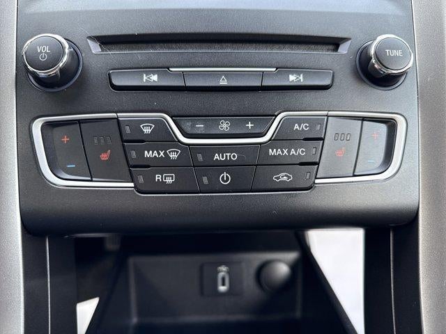 2018 Ford Fusion SE FWD