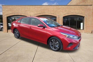 2024 Kia Forte LXS IVT