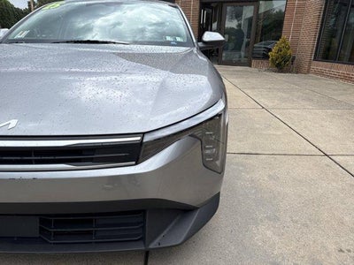 2025 Kia K4 LXS FWD