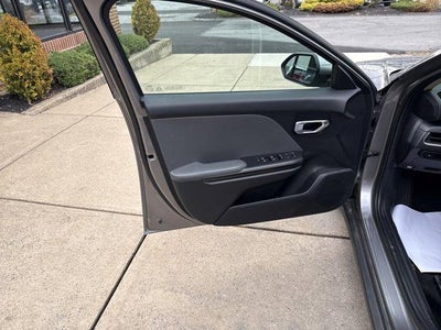 2025 Kia K4 LXS FWD
