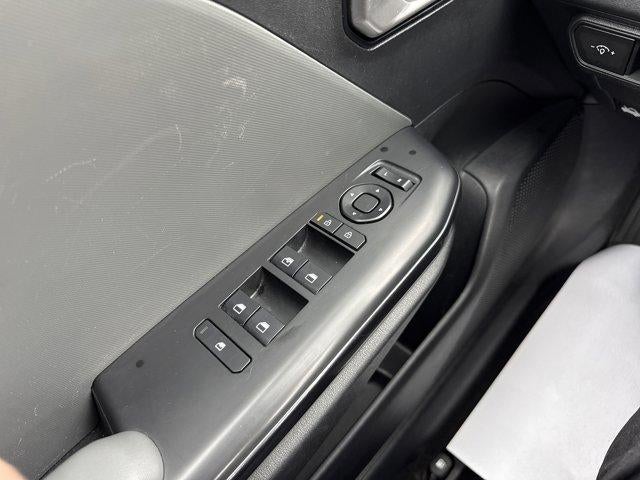 2025 Kia K4 LXS FWD