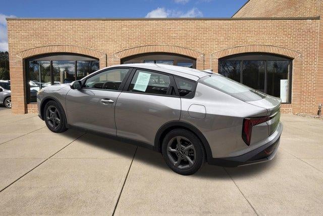 2025 Kia K4 LXS FWD