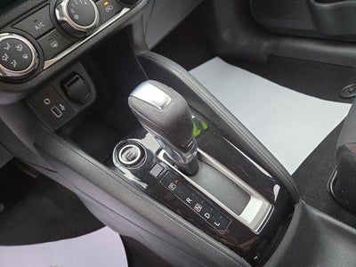 2021 Nissan Versa SR CVT